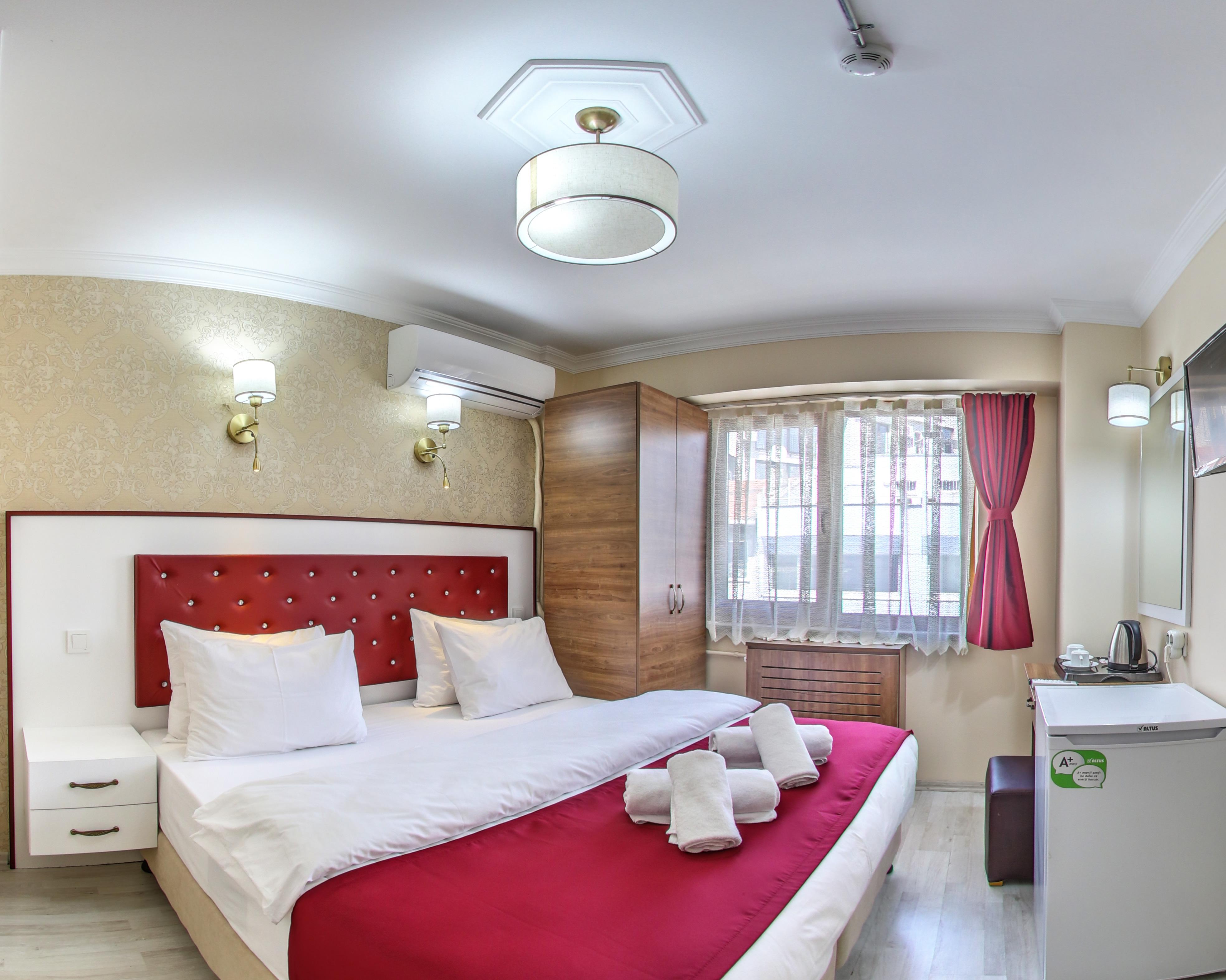 Hotel Cihangir Palace Istanboel